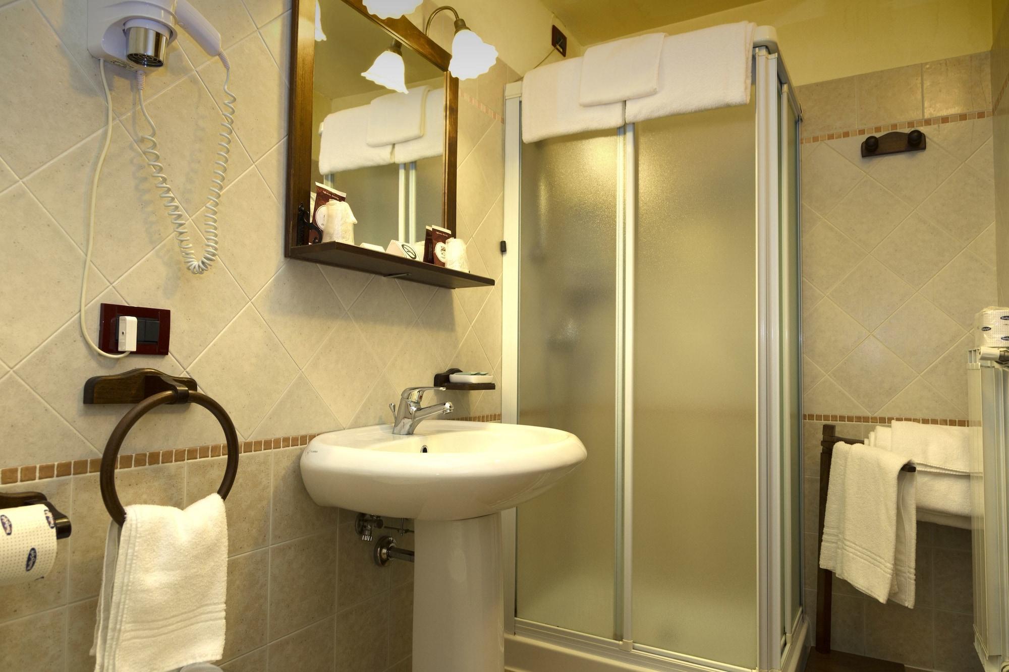 Hotel Antico Casale Vigarano Mainarda Buitenkant foto