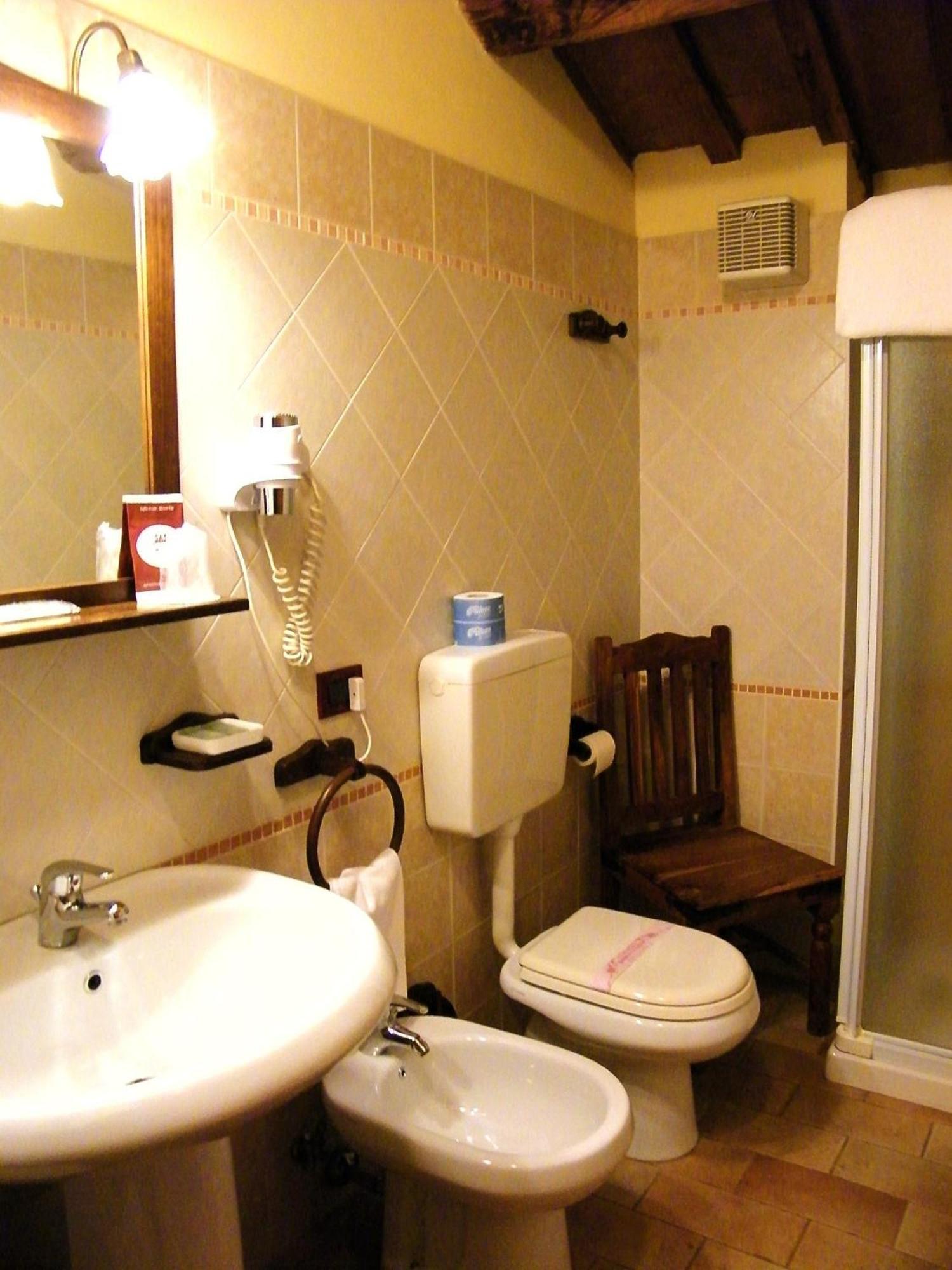 Hotel Antico Casale Vigarano Mainarda Buitenkant foto