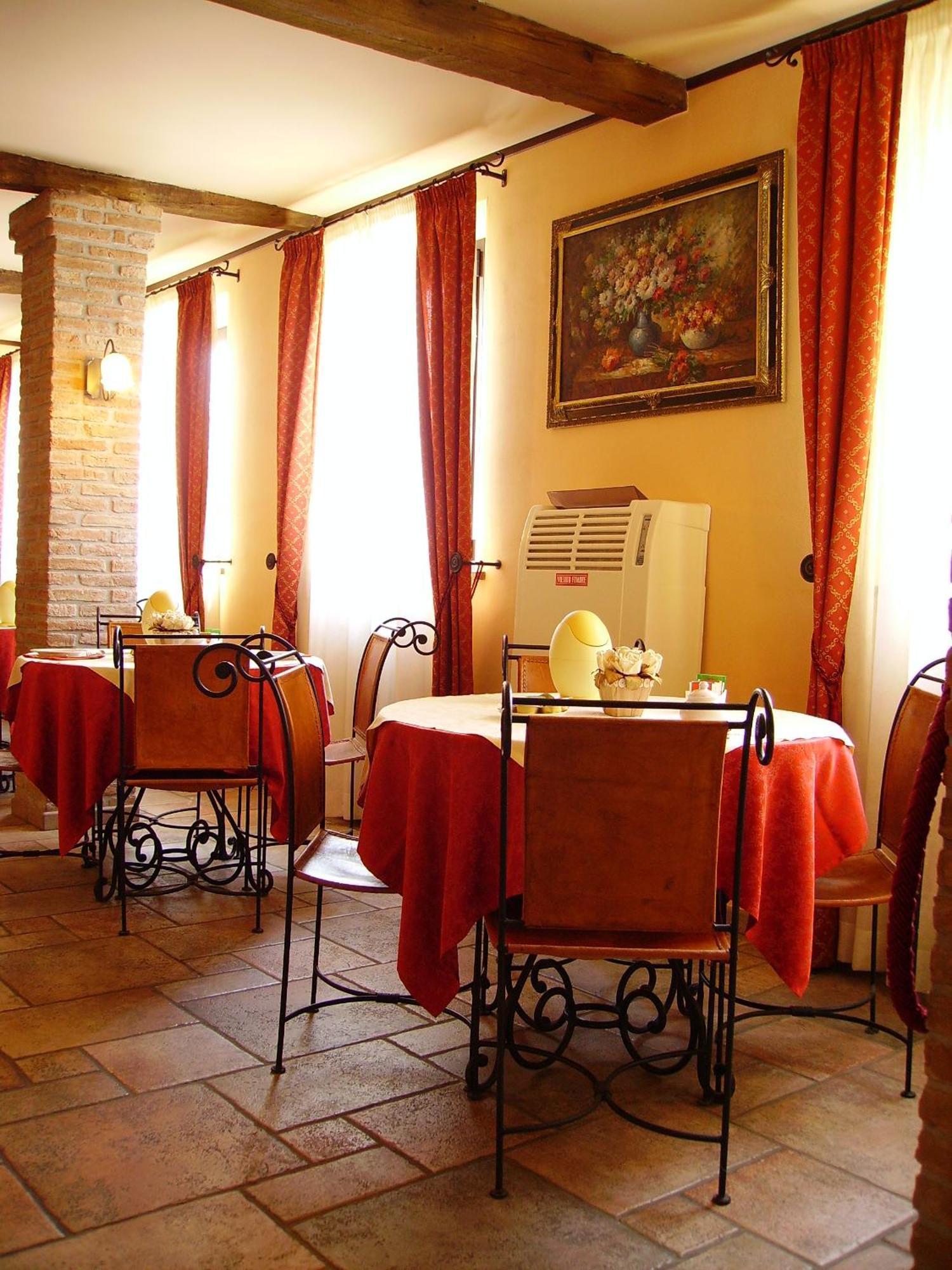 Hotel Antico Casale Vigarano Mainarda Buitenkant foto