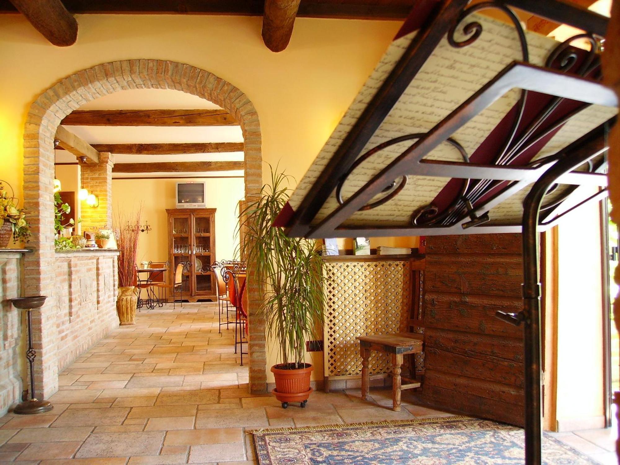 Hotel Antico Casale Vigarano Mainarda Buitenkant foto