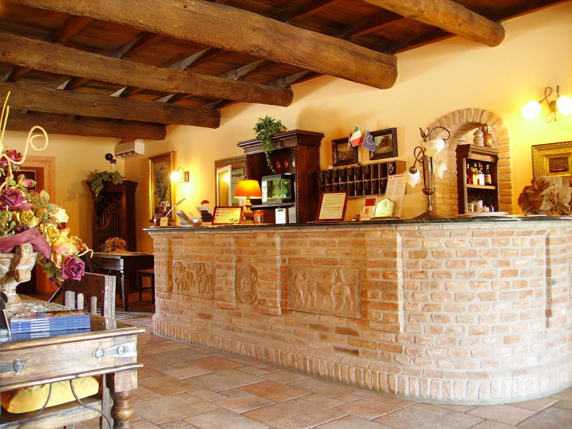 Hotel Antico Casale Vigarano Mainarda Buitenkant foto