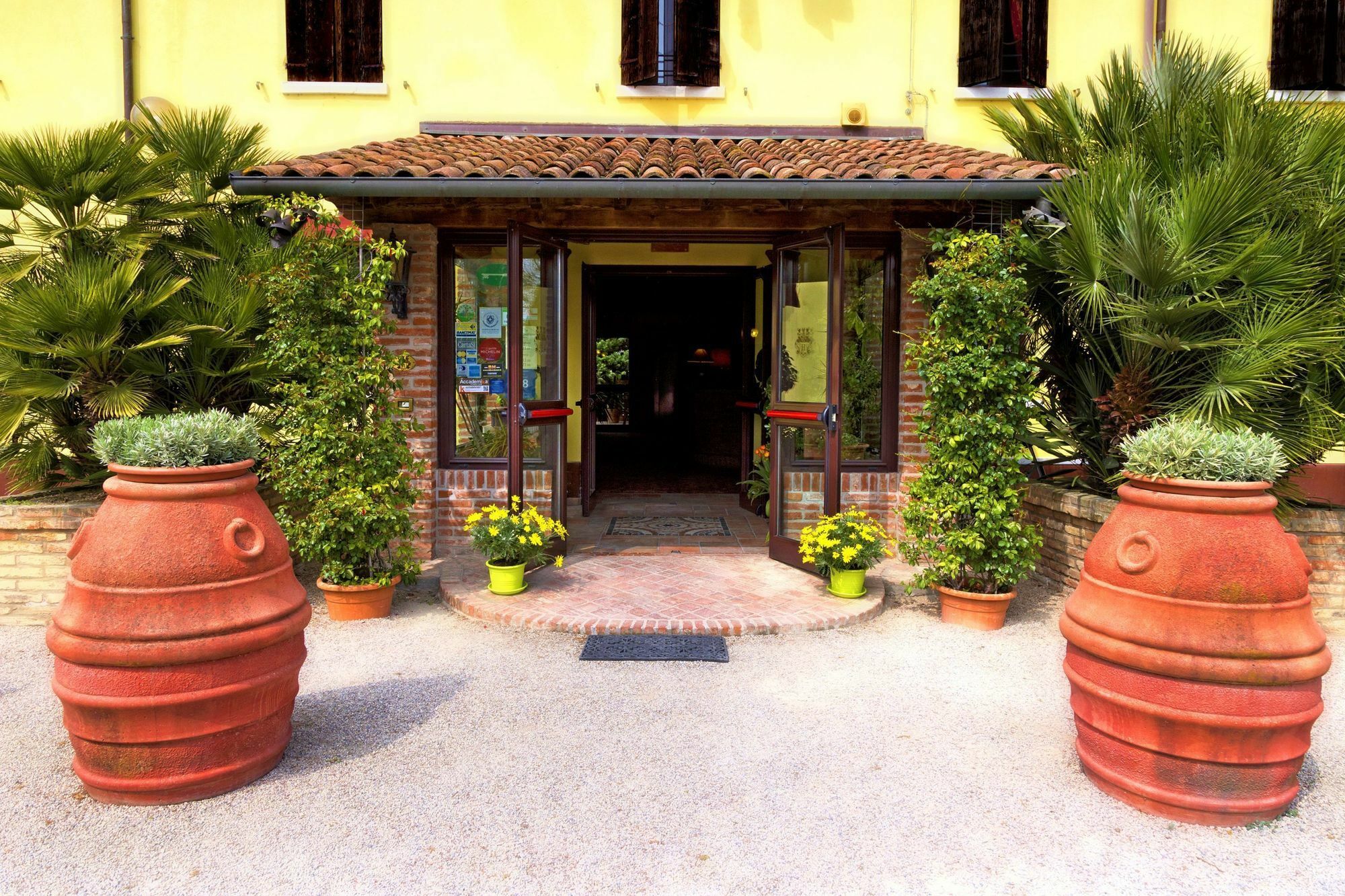Hotel Antico Casale Vigarano Mainarda Buitenkant foto